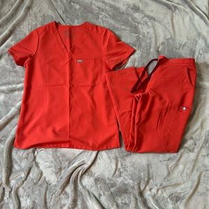 Figs Women’s Scrub Top S and Women’s Yola Skinny Pant XS-P